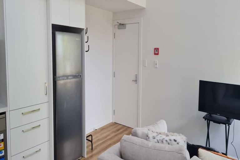 Photo of property in Amuri Park Apartments, 24/280 Bealey Avenue, Christchurch Central, Christchurch, 8013