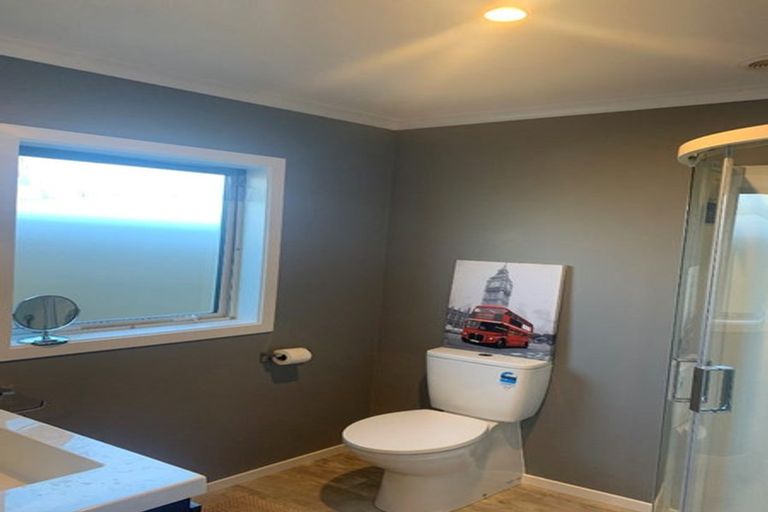 Photo of property in 32 Grovedale Square, Wainuiomata, Lower Hutt, 5014