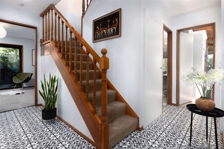 Photo of property in 136 Hunter Crescent, Wanaka, 9305