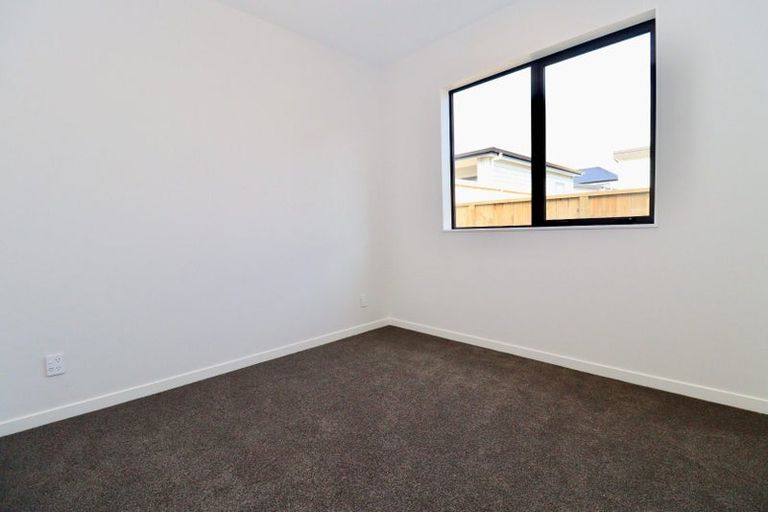 Photo of property in 11 Wagyu Lane, Karaka, 2580