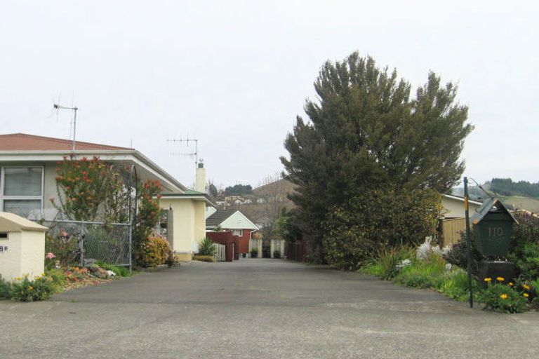 Photo of property in 110 Avondale Road, Taradale, Napier, 4112