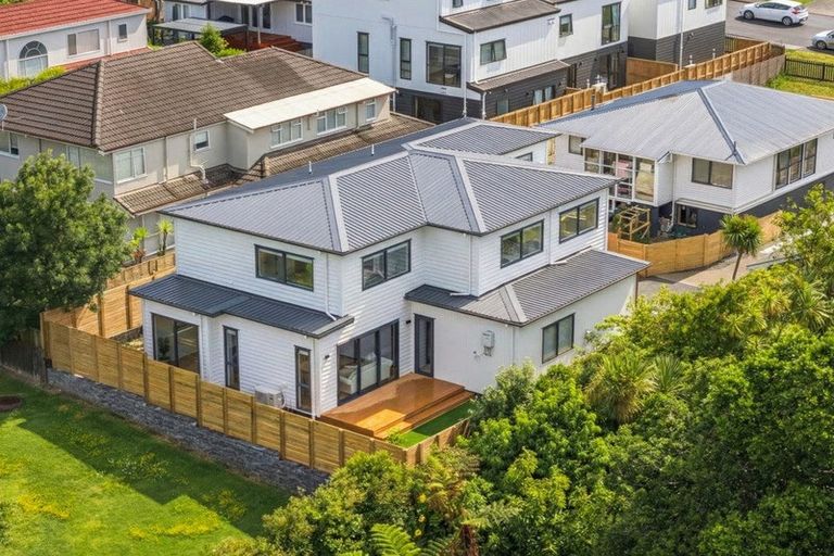 Photo of property in 19c Bardia Street, Belmont, Auckland, 0622