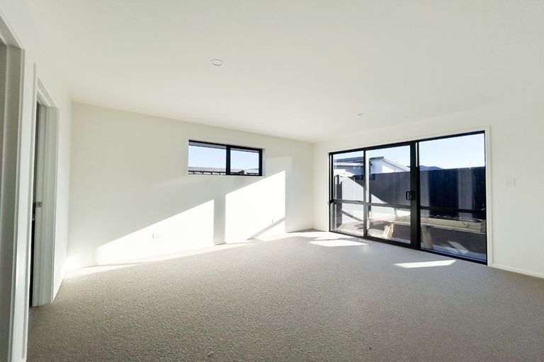 Photo of property in 6 Earl Way, Amberley, 7410