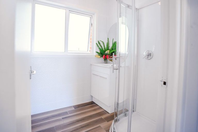 Photo of property in 1/7 Castleton Drive, Howick, Auckland, 2014