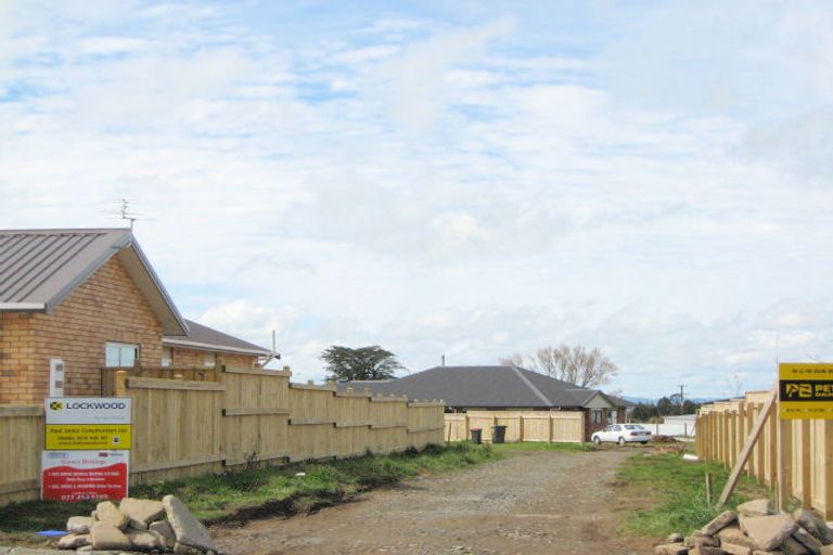 Photo of property in 10 Elizabeth Grove, Stratford, 4332