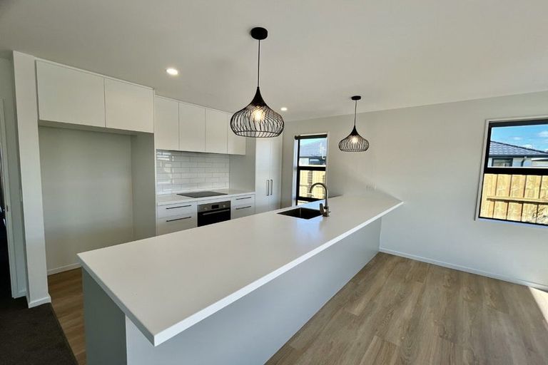 Photo of property in 21 Longore Way, Rolleston, 7614