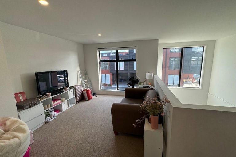 Photo of property in 17 Owens Place, Mount Maunganui, 3116