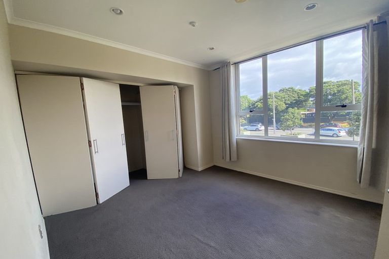 Photo of property in Construction House, 53/80u Kent Terrace, Mount Victoria, Wellington, 6011