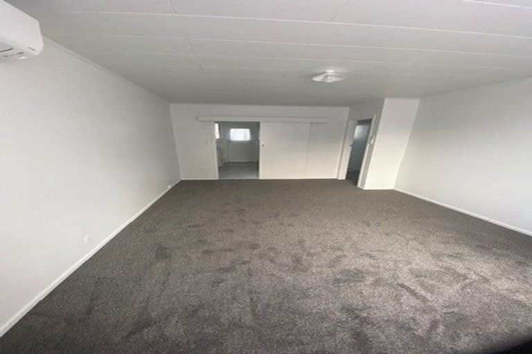 Photo of property in 813 Lyell Street, Akina, Hastings, 4122