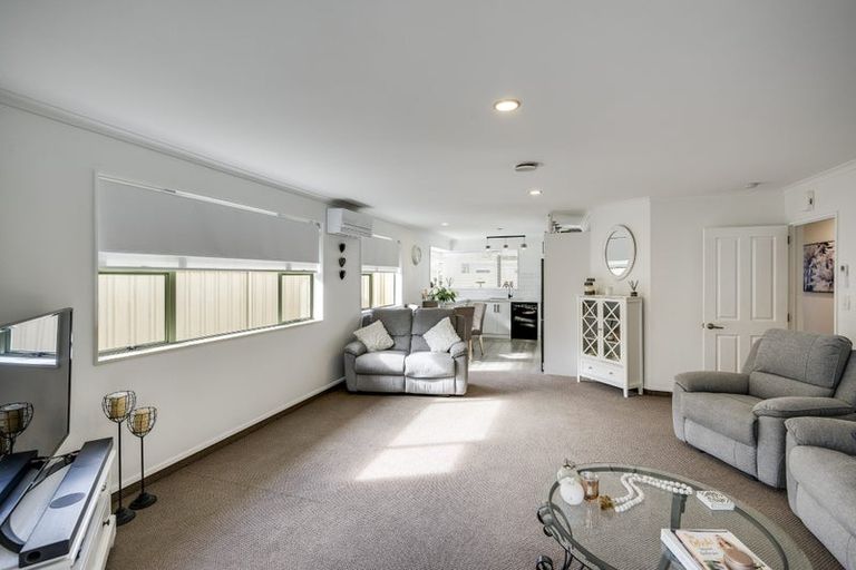 Photo of property in 5b Peddie Street, Taradale, Napier, 4112