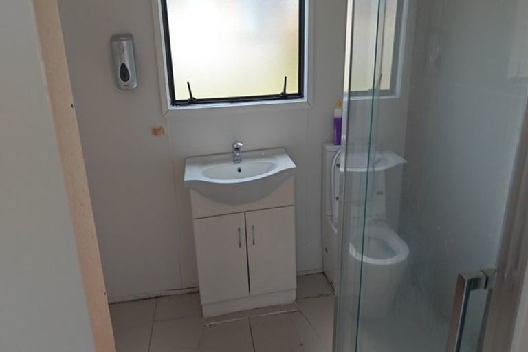 Photo of property in 65 Routley Drive, Glen Eden, Auckland, 0602