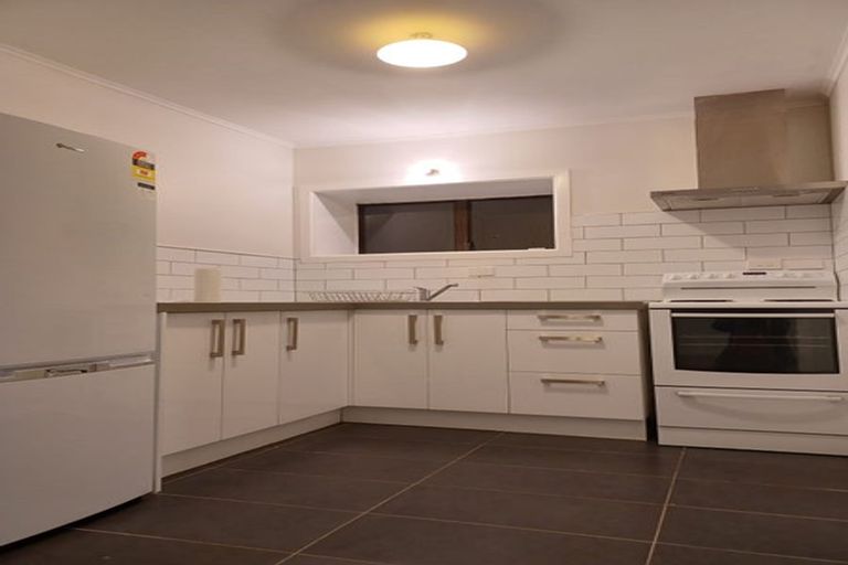 Photo of property in 107 Parkvale Road, Karori, Wellington, 6012