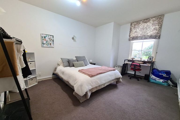 Photo of property in 207 Tasman Street, Mount Cook, Wellington, 6021