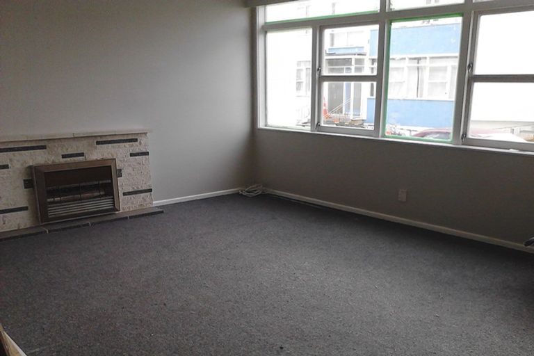 Photo of property in 55u6 Apu Crescent, Lyall Bay, Wellington, 6022