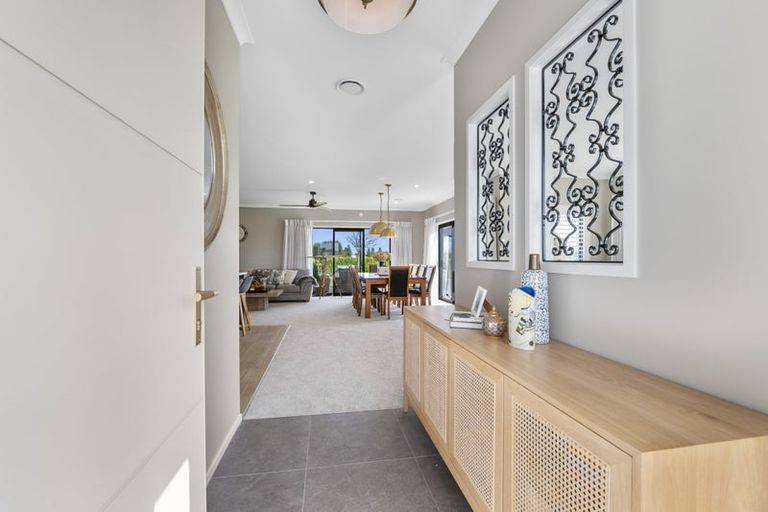 Photo of property in 342 Manutahi Road, Lepperton, New Plymouth, 4372