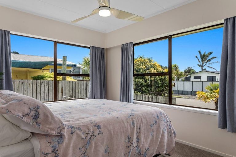 Photo of property in 5 Alpha Avenue, Coastlands, Whakatane, 3120