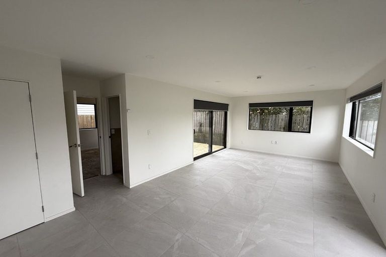 Photo of property in 44a Friesian Drive, Mangere, Auckland, 2022