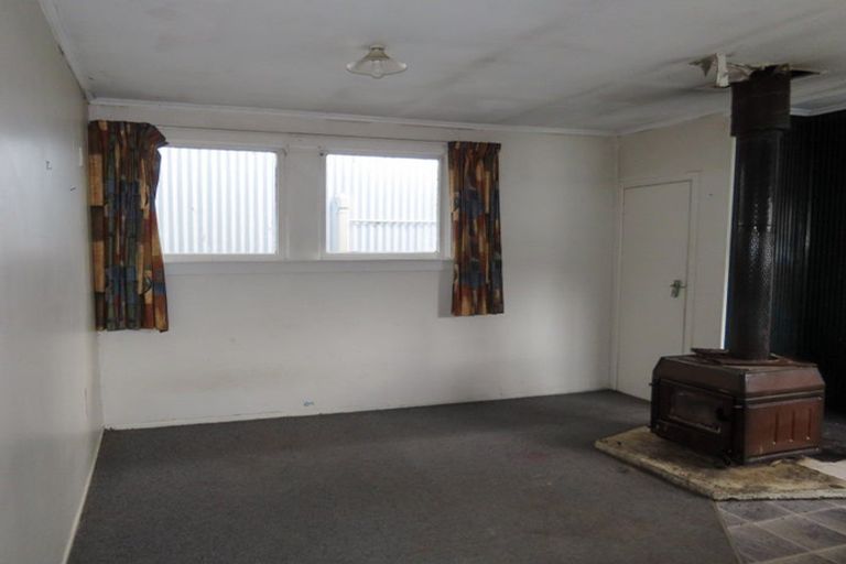 Photo of property in 82 Shiel Street, Reefton, 7830