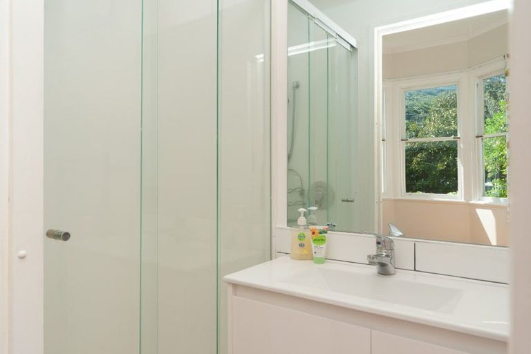 Photo of property in 89 Derwent Street, Island Bay, Wellington, 6023