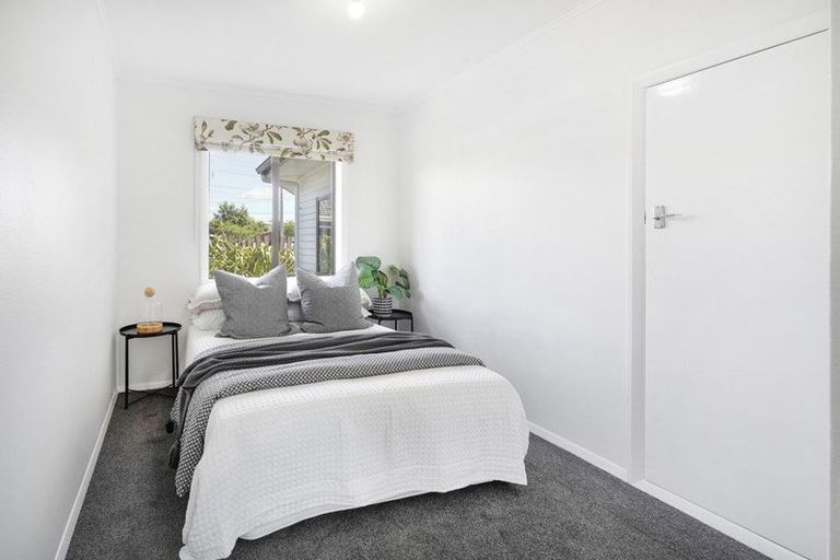Photo of property in 16 Morris Road, Hillcrest, Hamilton, 3216