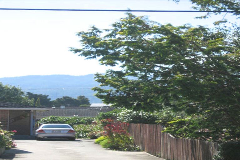 Photo of property in 18f2- Seddon Street, Wallaceville, Upper Hutt, 5018