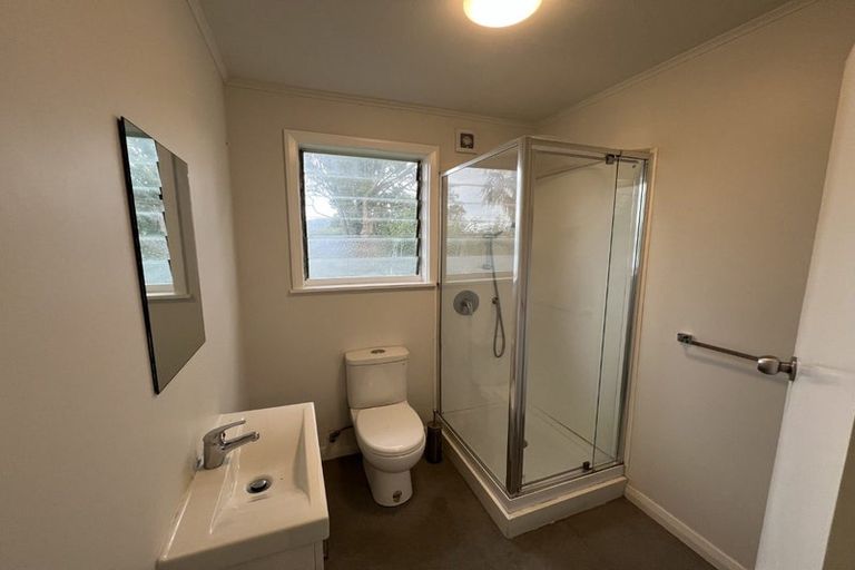 Photo of property in 1/45 Pine Avenue, Ebdentown, Upper Hutt, 5018