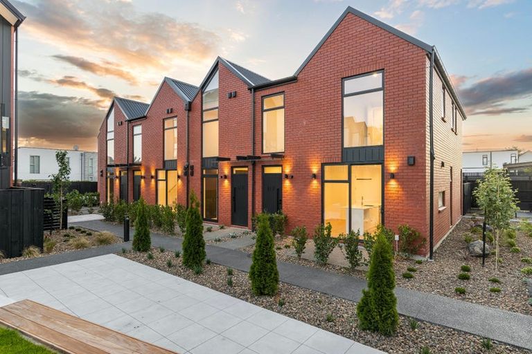 Photo of property in 4/17 Donald Place, St Albans, Christchurch, 8014