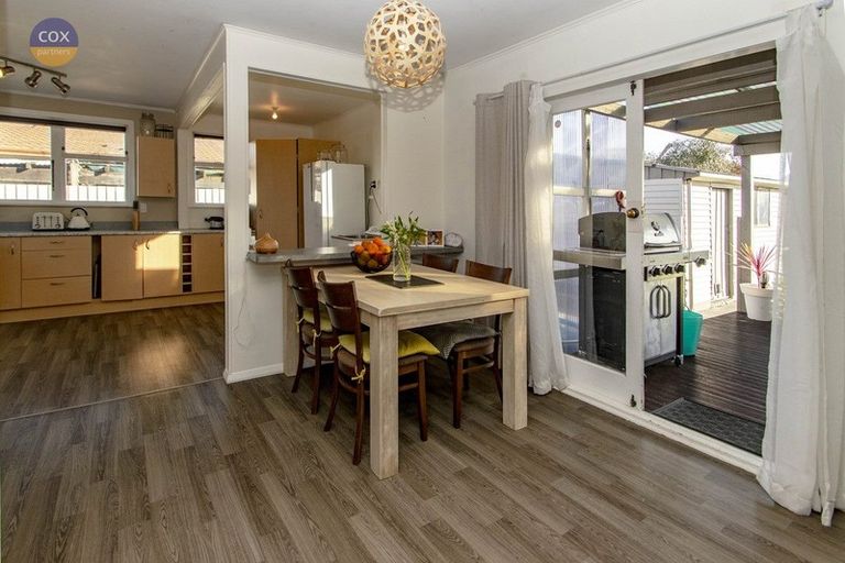 Photo of property in 18 Freyberg Avenue, Tamatea, Napier, 4112