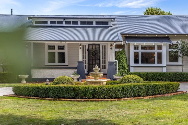 Photo of property in 119 Bartholomew Road, Levin, 5510