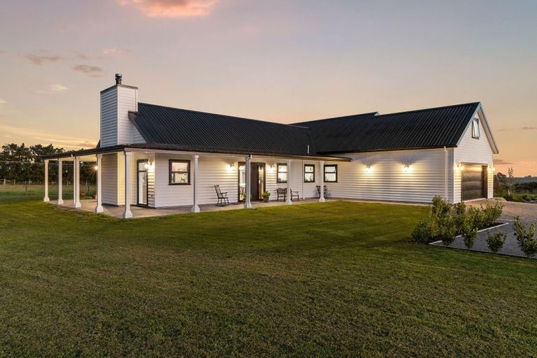 Photo of property in 71 Davis Road, Cust, Rangiora, 7471