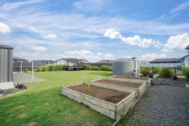 Photo of property in 12 Pegasus Place, Seaward Bush, Invercargill, 9812