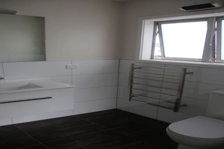 Photo of property in 30 Trelawny Terrace, Grenada Village, Wellington, 6037
