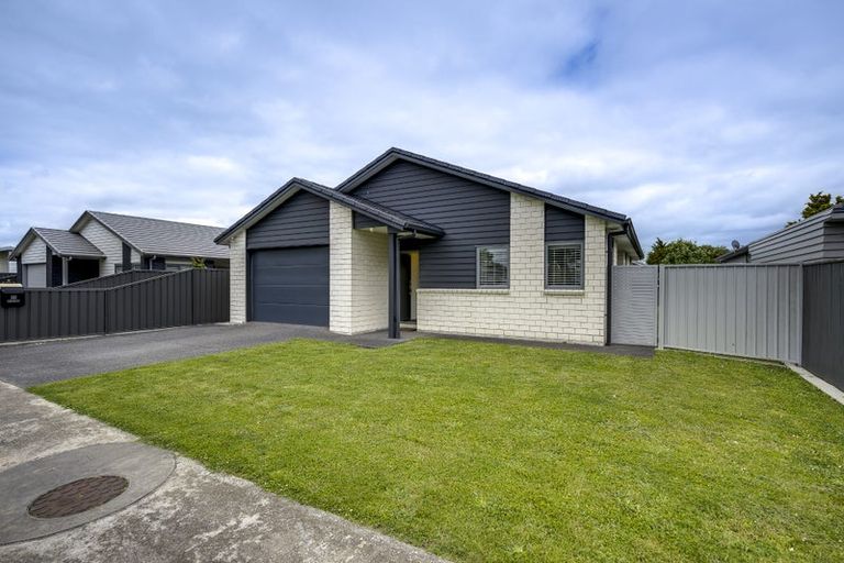 Photo of property in 93 King Street, Taradale, Napier, 4112