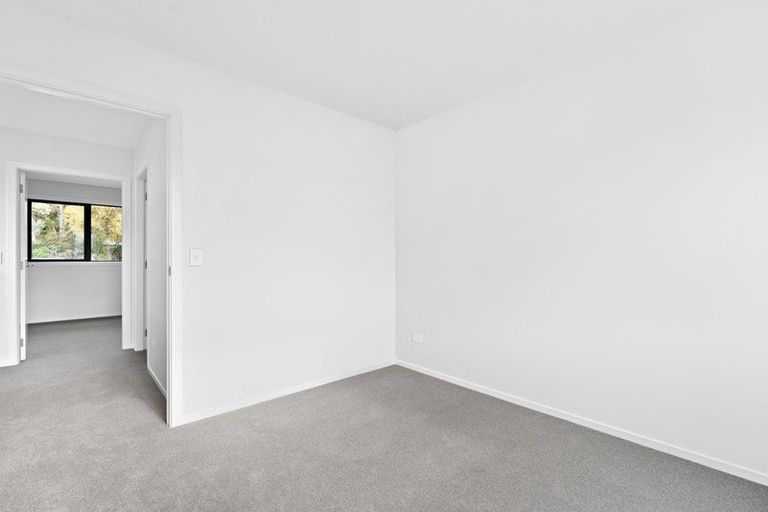 Photo of property in 14/4 Tawhai Street, Stokes Valley, Lower Hutt, 5019