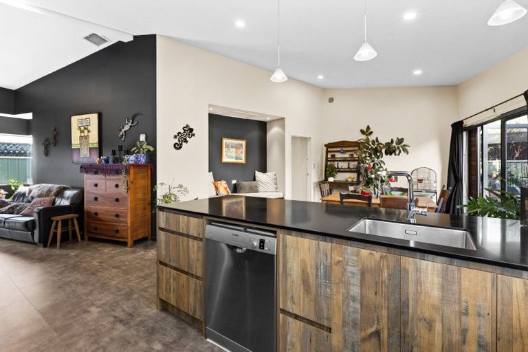 Photo of property in 9 Chelsea Drive, Taradale, Napier, 4112