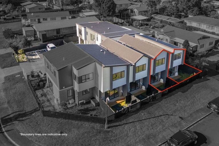 Photo of property in 24b Scarlet Drive, Ranui, Auckland, 0612