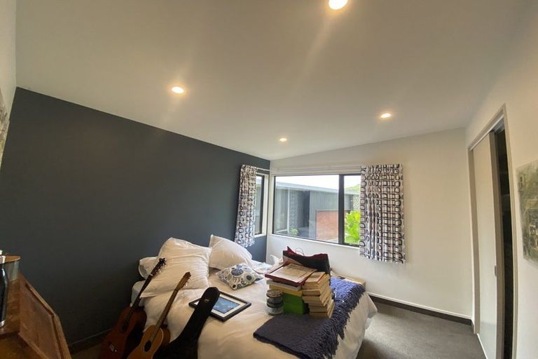 Photo of property in 173 Bing Lucas Drive, Tawa, Wellington, 5028