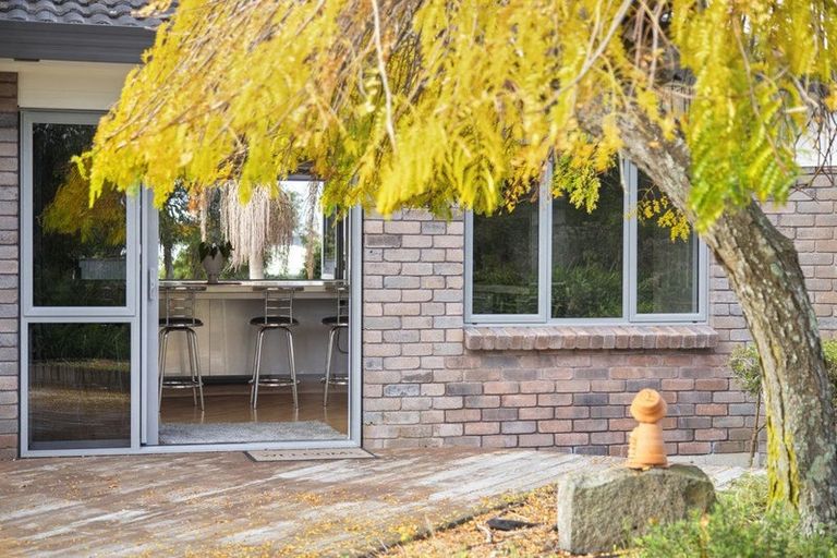 Photo of property in 37 Karioitahi Road, Waiuku, 2683
