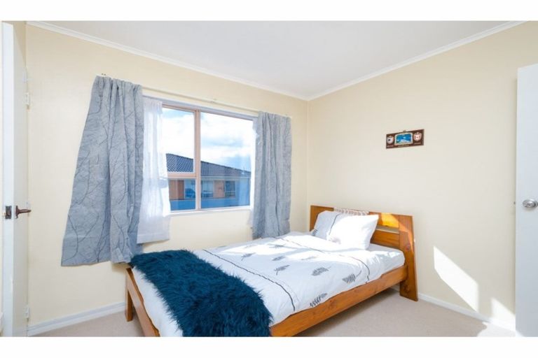 Photo of property in 4/90 Lynwood Road, New Lynn, Auckland, 0600