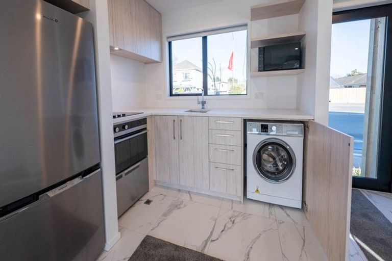 Photo of property in 3/241 Lincoln Road, Addington, Christchurch, 8024