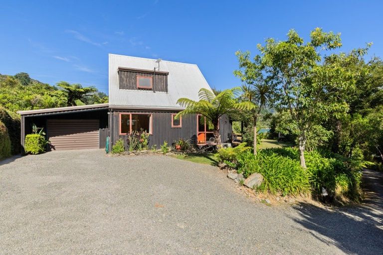 Photo of property in 102 Te Mahia Road, Te Mahia, Marlborough Sounds, 7282