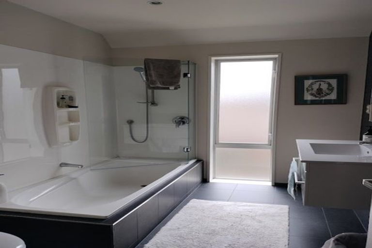 Photo of property in 3 The Wickets, Hillmorton, Christchurch, 8024