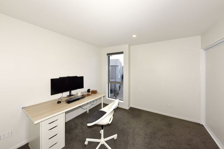 Photo of property in 73 Bampton Street, Shirley, Christchurch, 8061