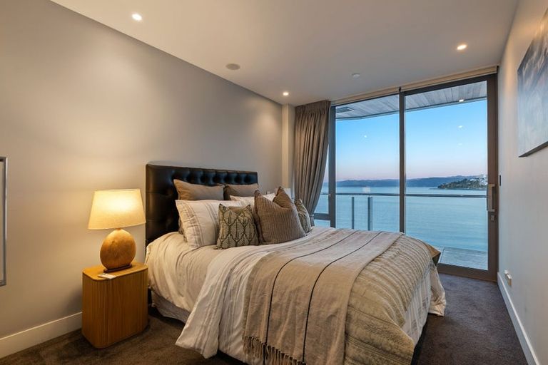 Photo of property in Clyde Quay Wharf, 3b/2 Clyde Quay Wharf, Te Aro, Wellington, 6011