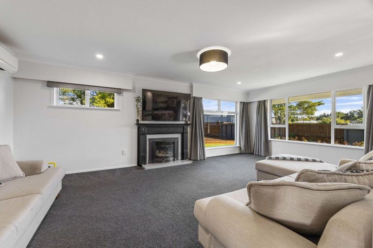 Photo of property in 135 Brecon Road, Stratford, 4332