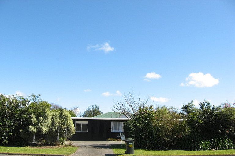 Photo of property in 58 Skerman Street, Marton, 4710