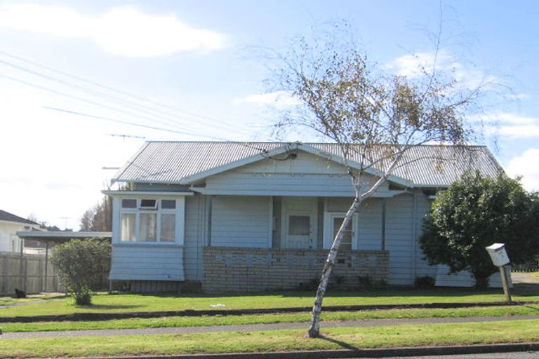 Photo of property in 2/25 Russell Road, Manurewa, Auckland, 2102