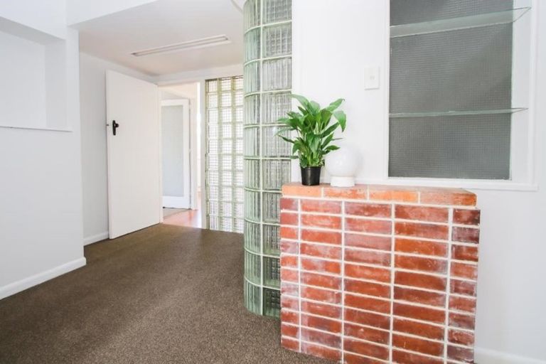 Photo of property in 64 Galloway Street, Hamilton East, Hamilton, 3216