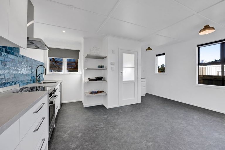 Photo of property in 25 Grey Street, Normanby, Hawera, 4614