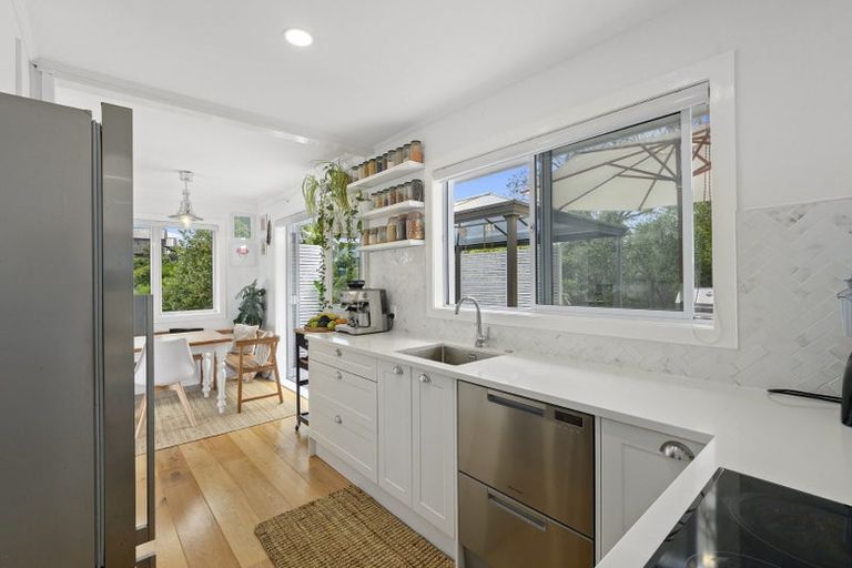 Photo of property in 552 Otumoetai Road, Matua, Tauranga, 3110